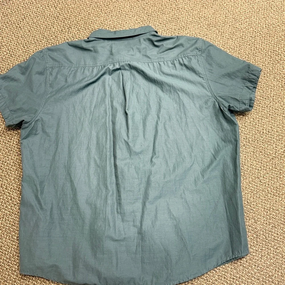 Aeropostale Men's Dark Sage Green‎ Button Down Shirt